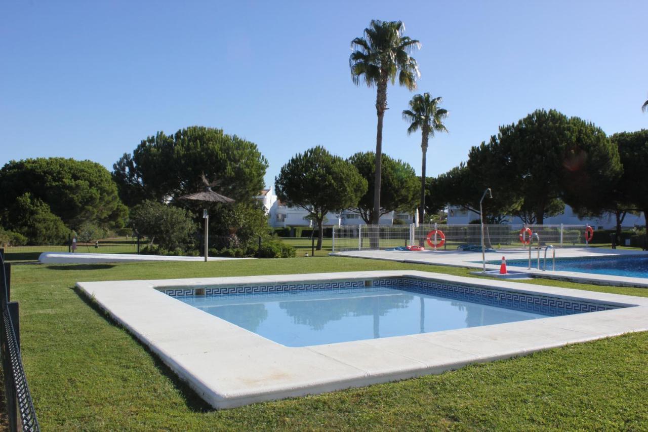 Apartamento Retama Golf II Chiclana de la Frontera Exterior photo